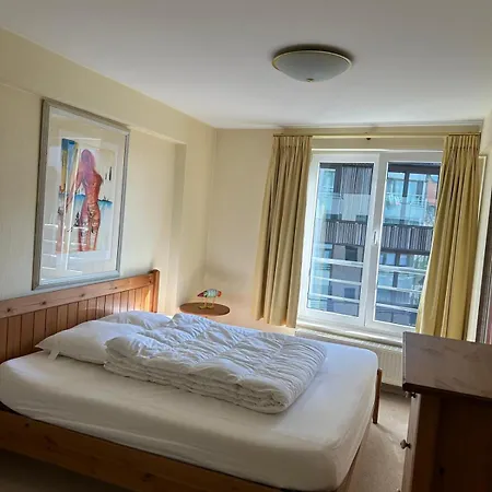 Ruim Centrum Heist En Zeezicht Apartamento *